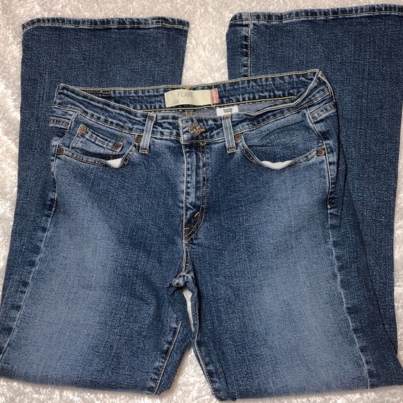 Levi’s 319 Mid-rise Flare jeans (11 short) - Picture 8 of 14
